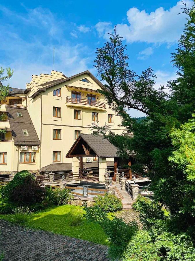 Gerdan Hotel Jaremče Exteriér fotografie