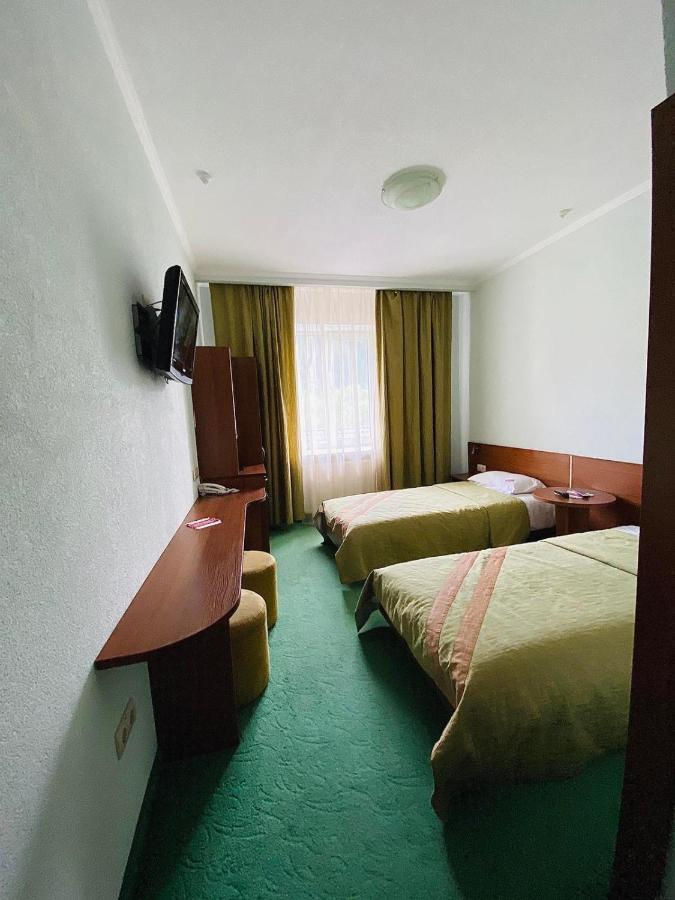 Gerdan Hotel Jaremče Exteriér fotografie
