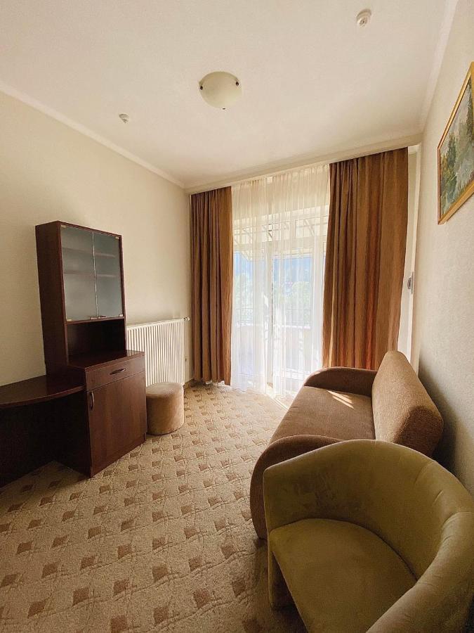 Gerdan Hotel Jaremče Exteriér fotografie