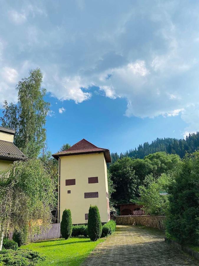 Gerdan Hotel Jaremče Exteriér fotografie