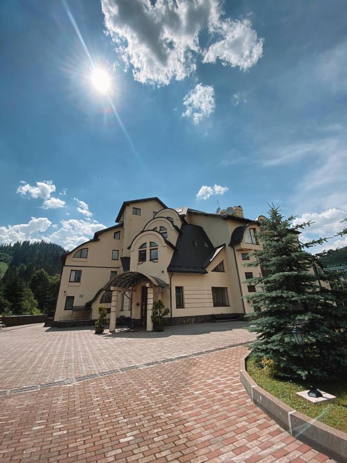 Gerdan Hotel Jaremče Exteriér fotografie