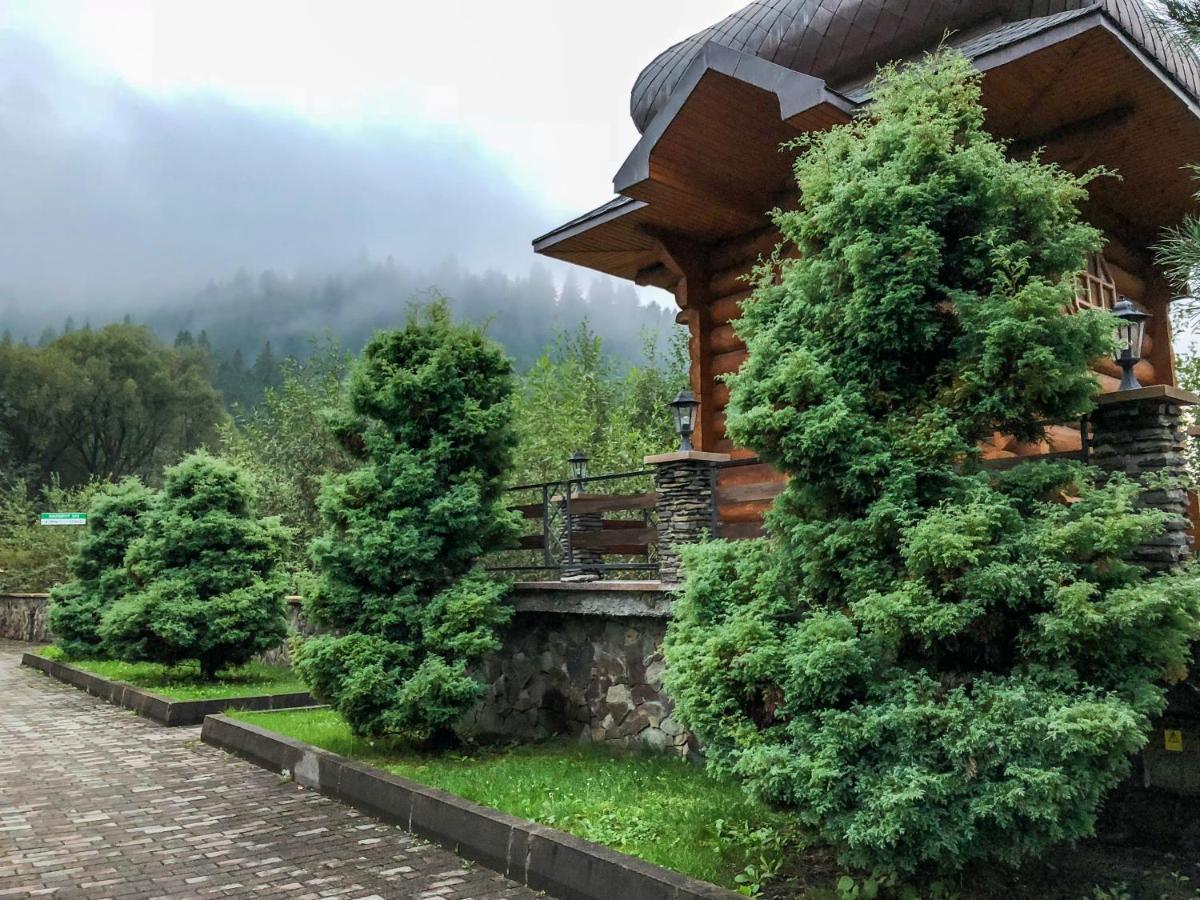 Gerdan Hotel Jaremče Exteriér fotografie